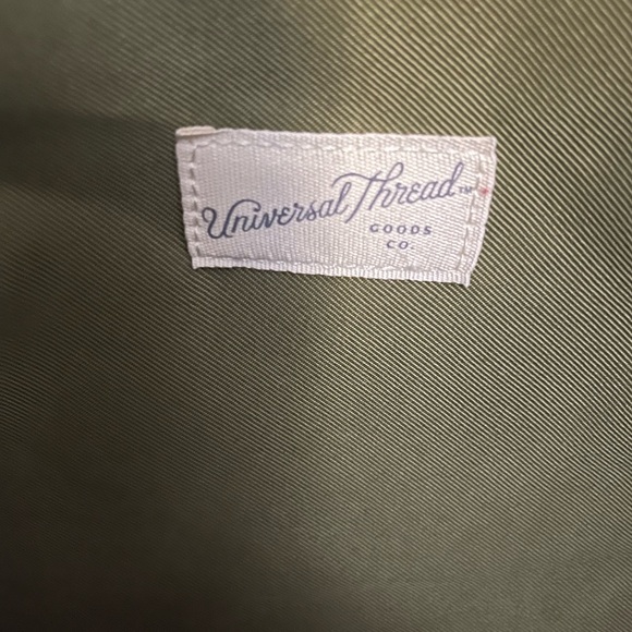 Universal Thread tote bag. - Picture 2 of 4